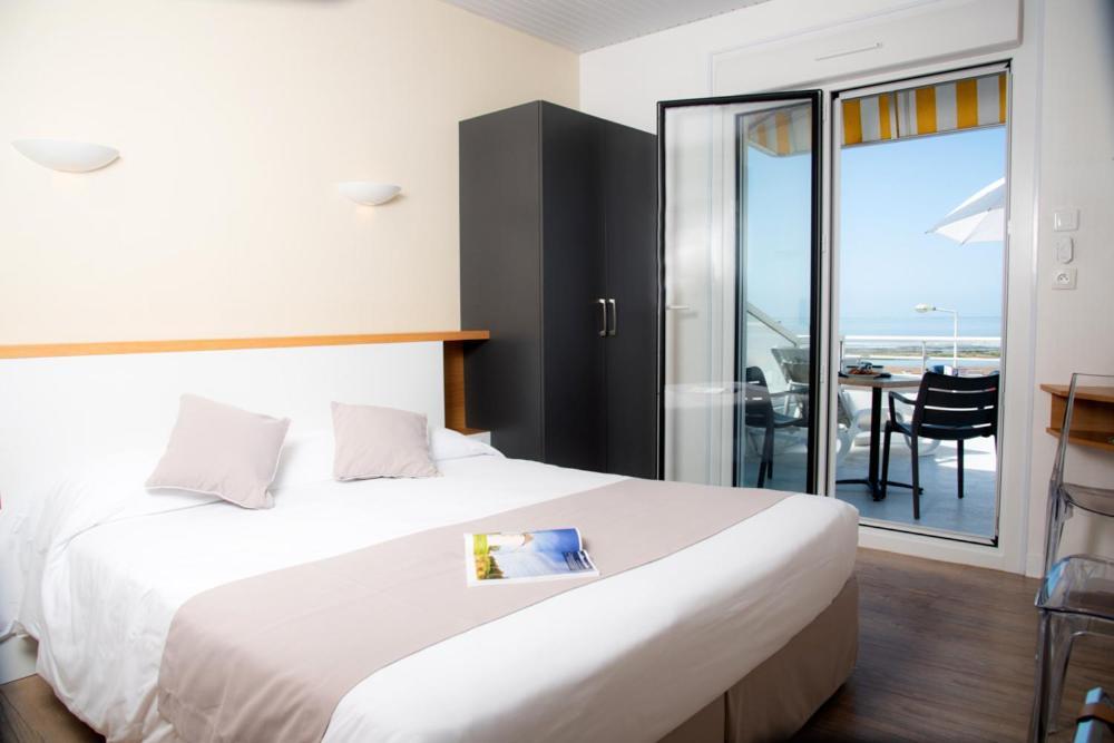 Hotel Les Dunes Ла Транш-сюр-Мер Екстериор снимка