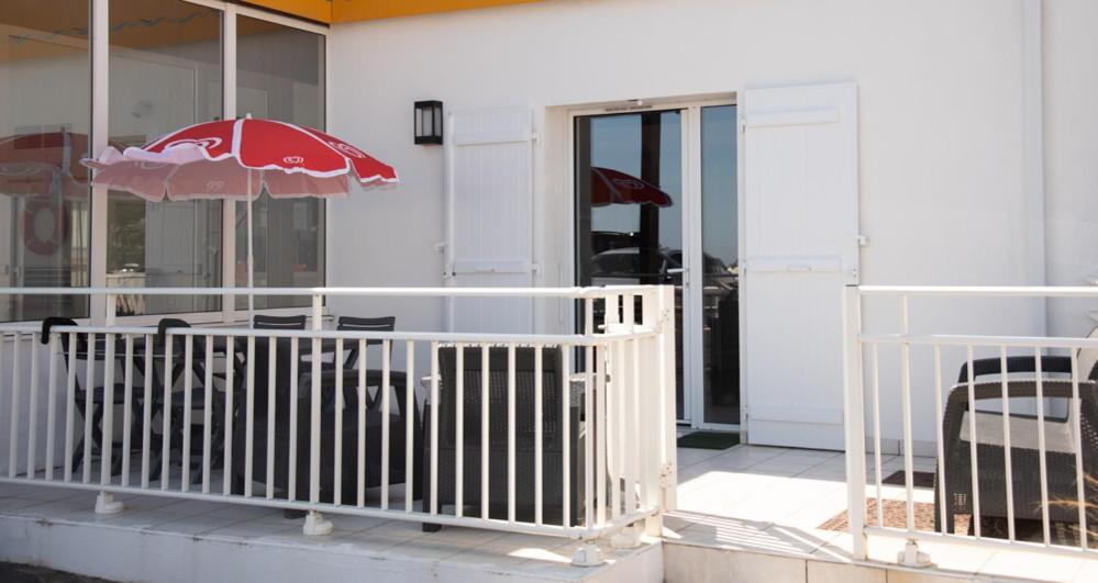 Hotel Les Dunes Ла Транш-сюр-Мер Екстериор снимка