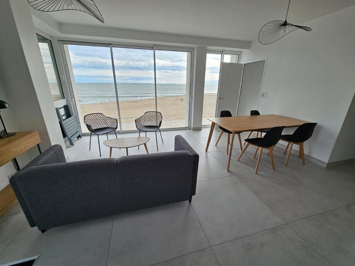 Hotel Les Dunes Ла Транш-сюр-Мер Екстериор снимка