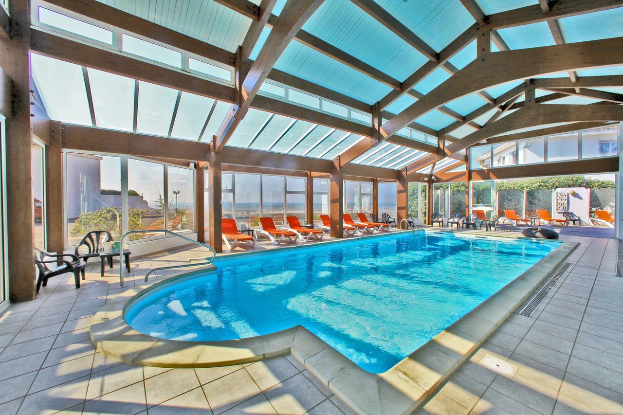 Hotel Les Dunes Ла Транш-сюр-Мер Екстериор снимка