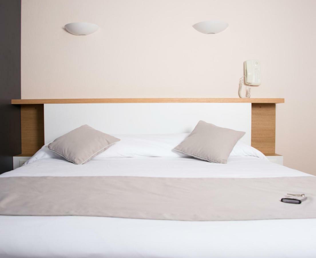 Hotel Les Dunes Ла Транш-сюр-Мер Екстериор снимка